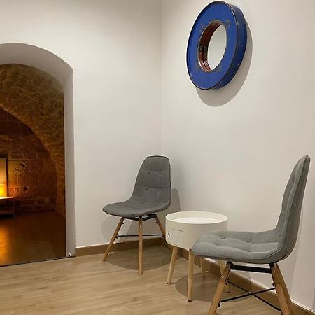 La + Belle Chambre Voutee Au Coeur De Montpellier Extérieur photo