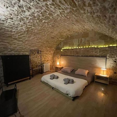 Appartement La + Belle Chambre Voutee Au Coeur De Montpellier Extérieur photo