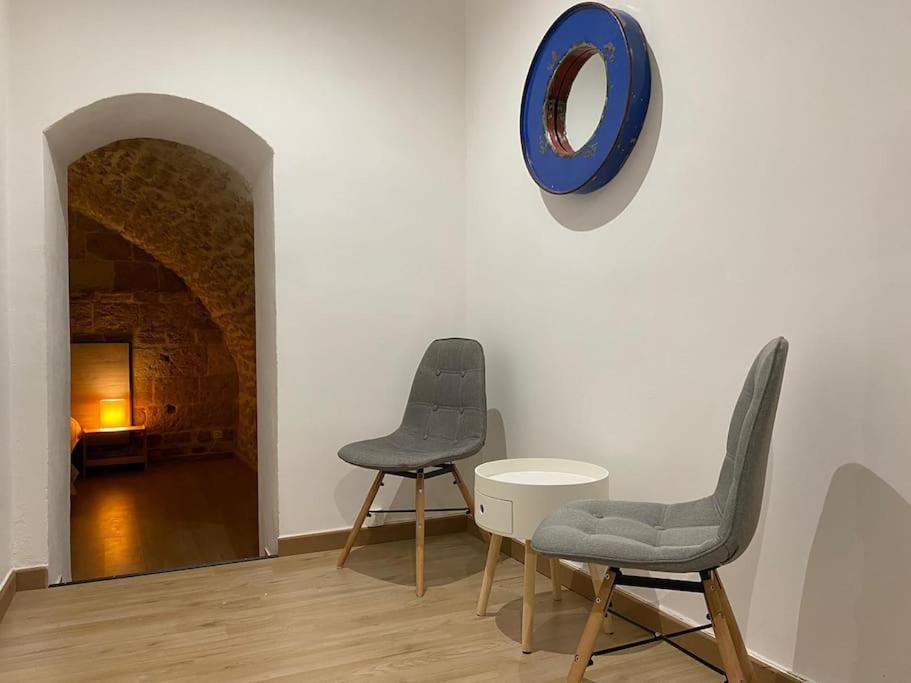La + Belle Chambre Voutee Au Coeur De Montpellier Extérieur photo
